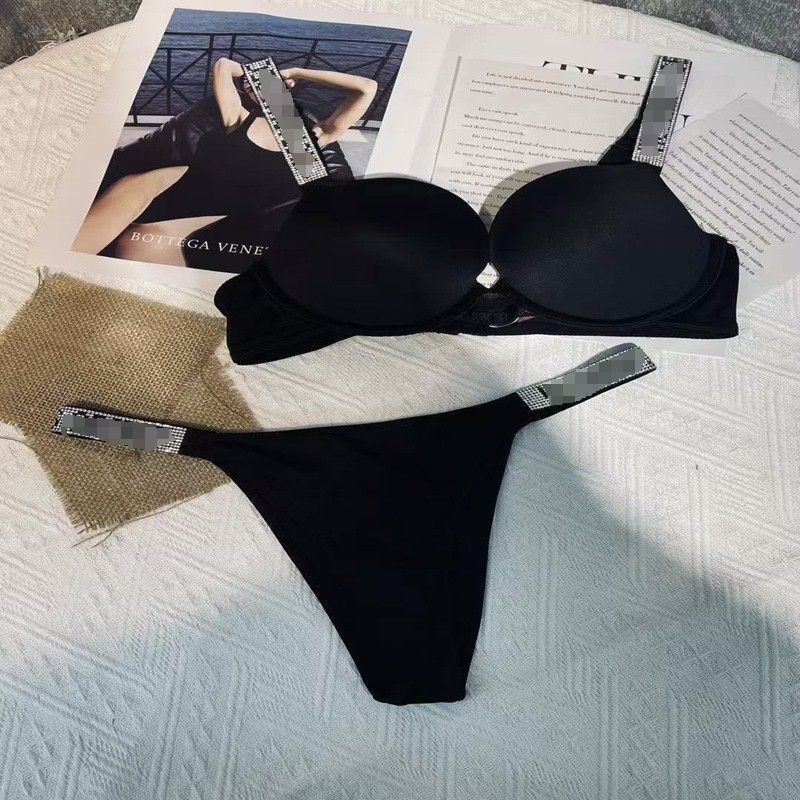 Best-selling Victoria women's lingerie set with letter rhinestones, underwire, comfortable 8030 bra Best-selling Victoria women's lingerie set with letter rhinestones, underwire, comfortable 8030 bra