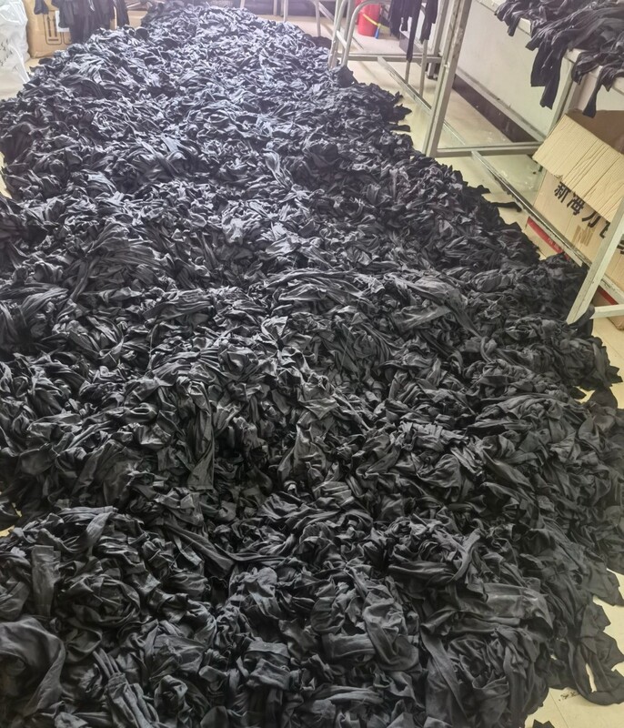 Ripped Flaw Socks Stockings Sentient Hand-Tear Ultra-Thin Disposable Bed Black Silk Stockings Sexy Couples Sexy Women