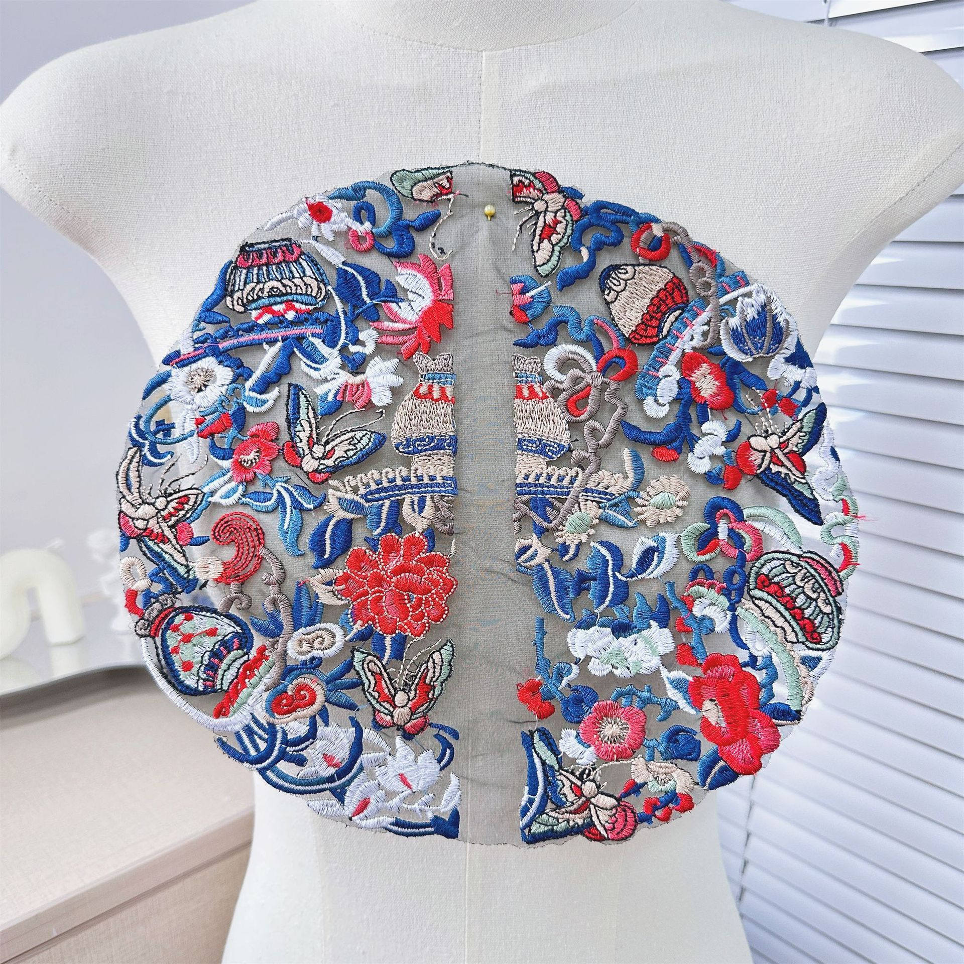 Spot venta caliente estilo chino pegatinas de bordado Hanfu cheongsam vestido pegatinas de tela accesorios de ropa de bricolaje suministro directo de comercio electrónico image 20