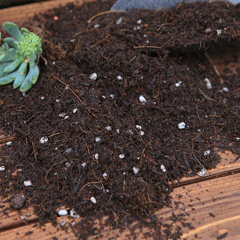 Granular suelo nutriente orgánico paquete grande de siembra de suelo de siembra de flores de uso general suelo de hierba y madera fertilizante de flores suelo orgánico al por mayor