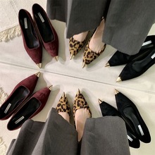 个性感金属尖头细跟气质高跟鞋春秋新款法式名媛风配裙子单鞋