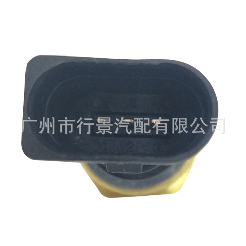 03C906051A is suitable for -Q7 Touran fuel pressure sensor