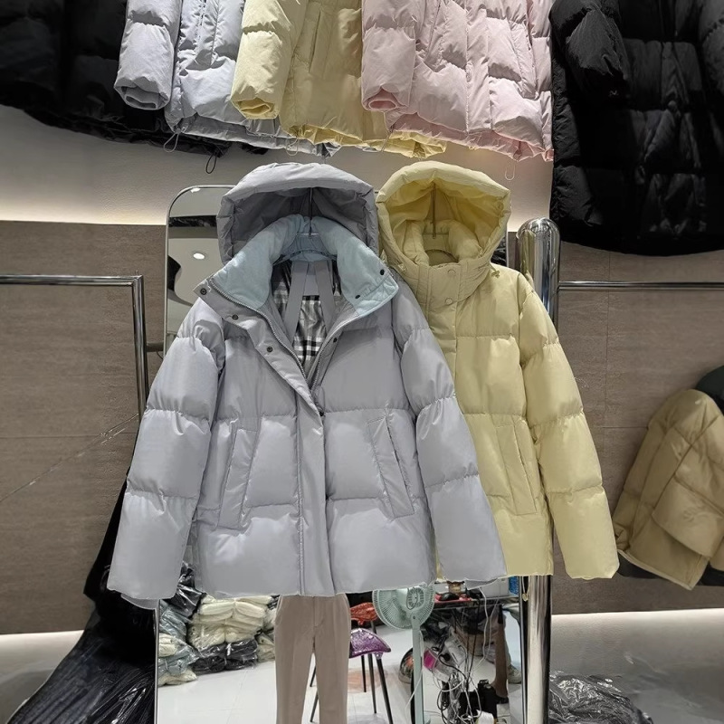 2025 Winter New Style Loose Thickened White Duck down Couple's Jacket for Small People, French-Style Short down Coat for Women