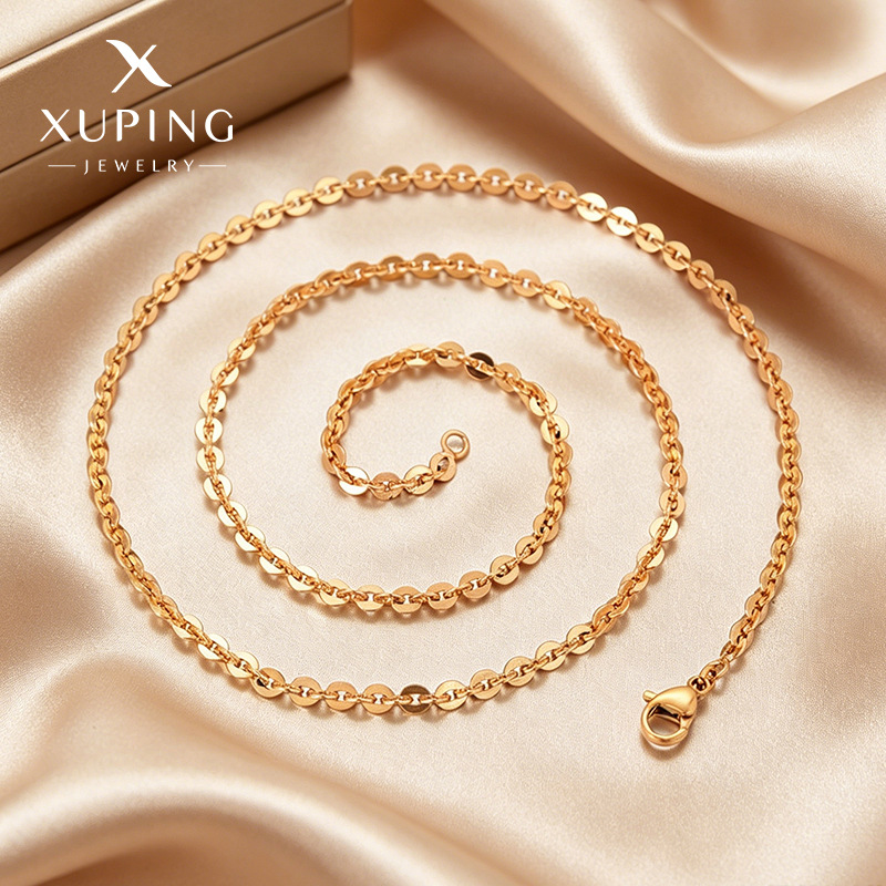 Xuping moda simple collar de chapa de aleación de cobre chapado 18k Europa y los Estados Unidos collar de cadena cruzada al por mayor