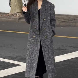 感赫本风加棉加厚毛呢外套女2026秋冬季新款气质垫肩长款灰色大衣