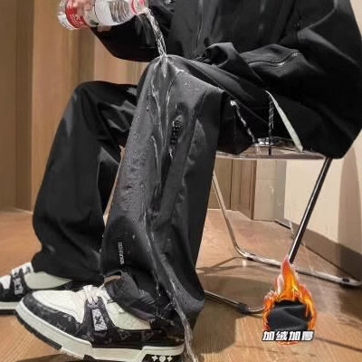 Función americana impermeable pantalones de invierno masculinos tendencia de otoño y invierno más veludo engrosado suelto tubo recto pantalones de trabajo ocio