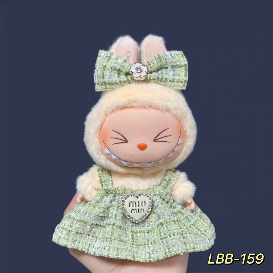 17 cm LABUBU una y dos generaciones de muñecas de polilla universal caja ciega fiesta pequeña falda de viento serie de accesorios de ropa de bebé