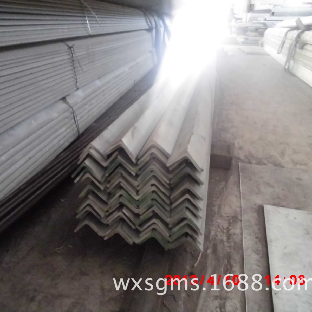 316L不锈钢角钢 316l角钢  打孔角钢 316L 耐腐蚀不锈钢角钢316l