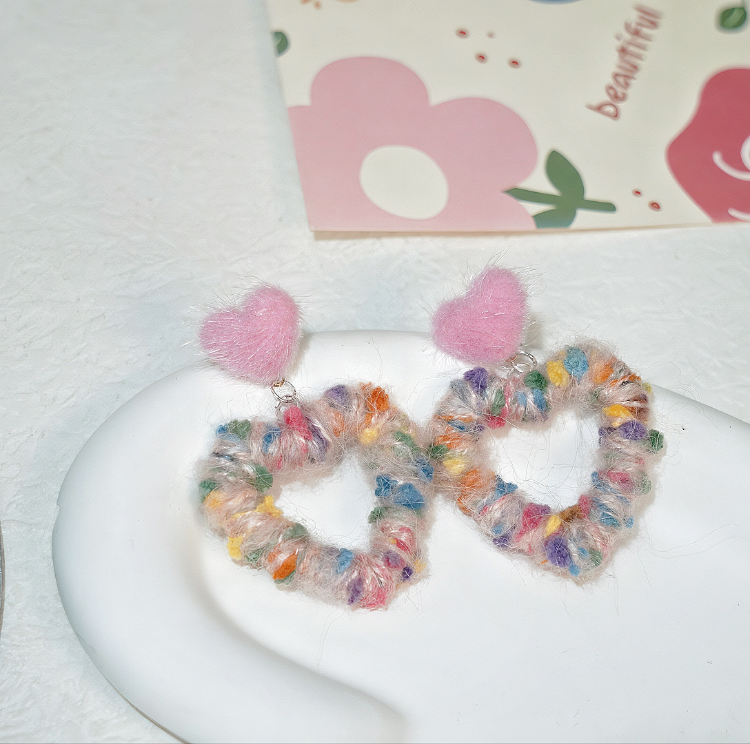 wrapped plush heart earrings new trend sweet and cute earrings temperament versatile heart shaped ear clips_voghion.com