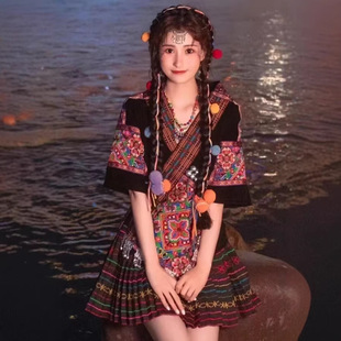 �����Ů����赸�ݳ����ٔ�����������b�置�F��Ů�������ɫ