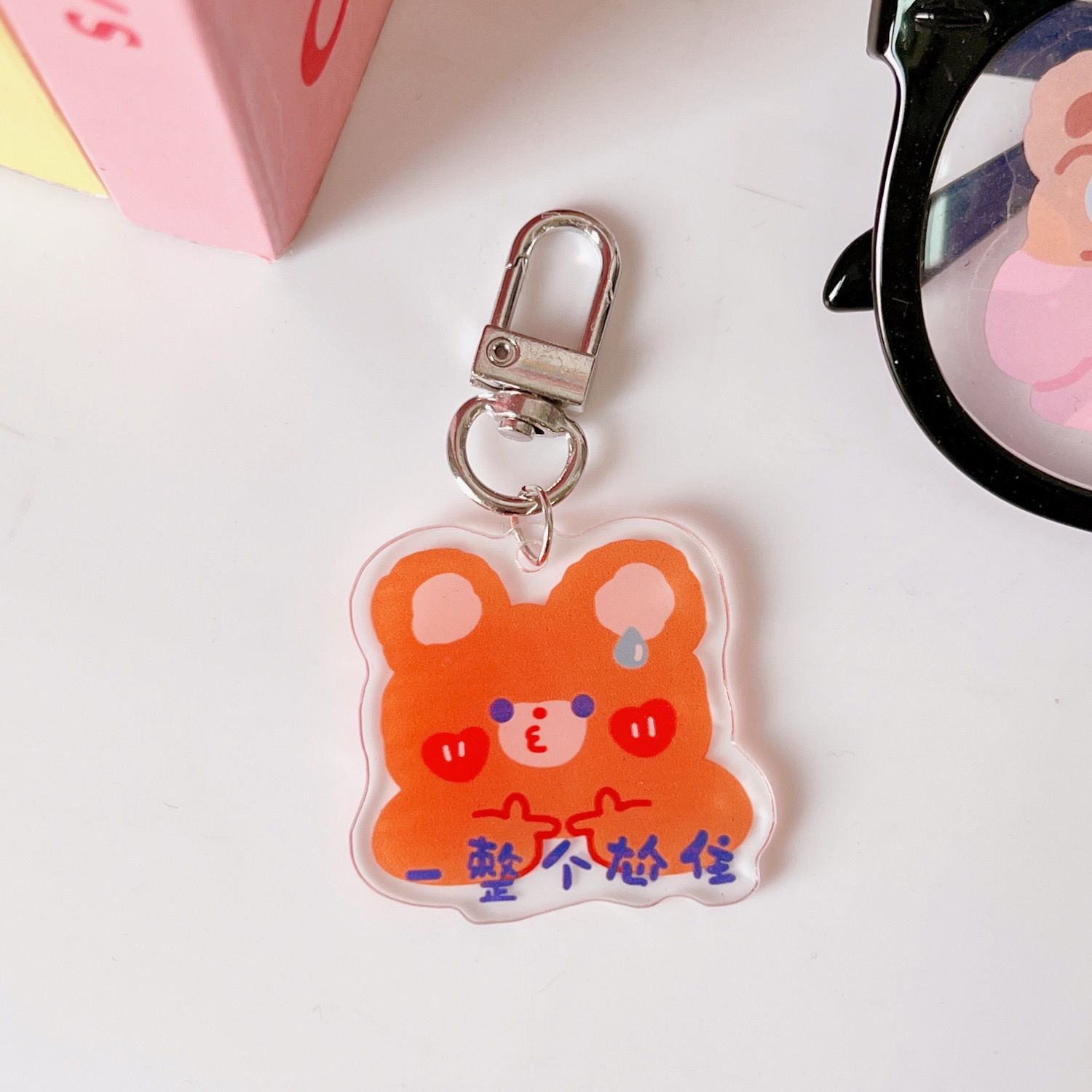 Colgante de oso con forma de corazón estilo japonés, accesorio para mochila, amuleto para niña, llavero de moda, decoración para bolso, celebridad de internet
