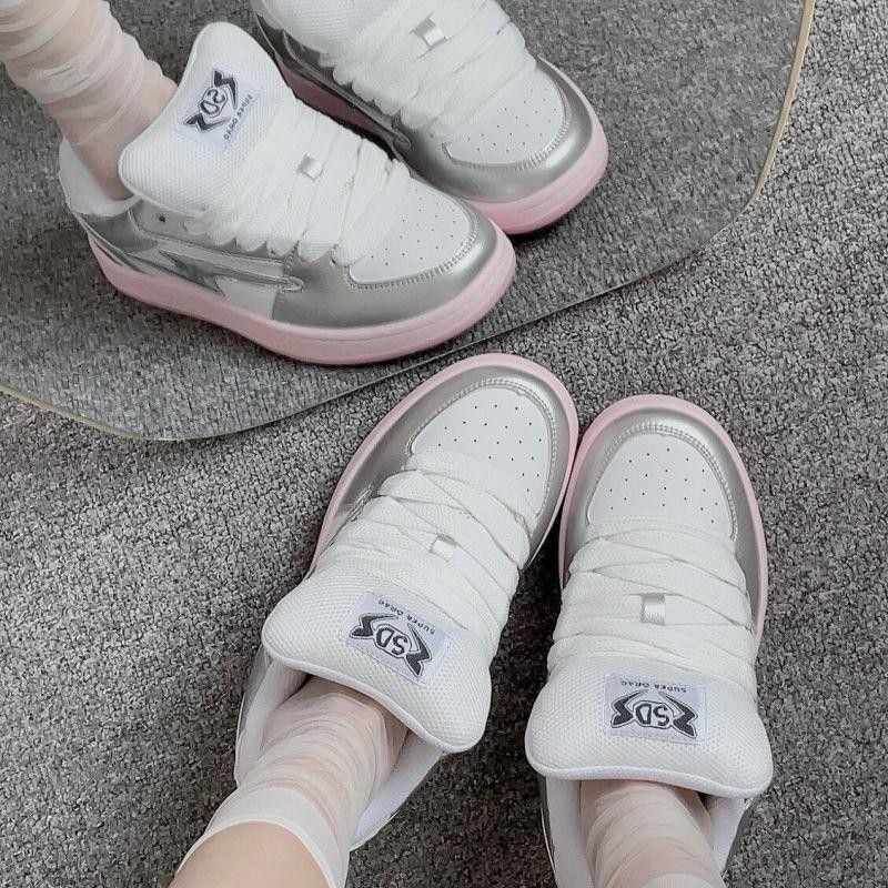 2025 relámpago nuevos zapatos de skate de moda de alto valor original zapatos de pan retro de nicho popular zapatos deportivos casuales