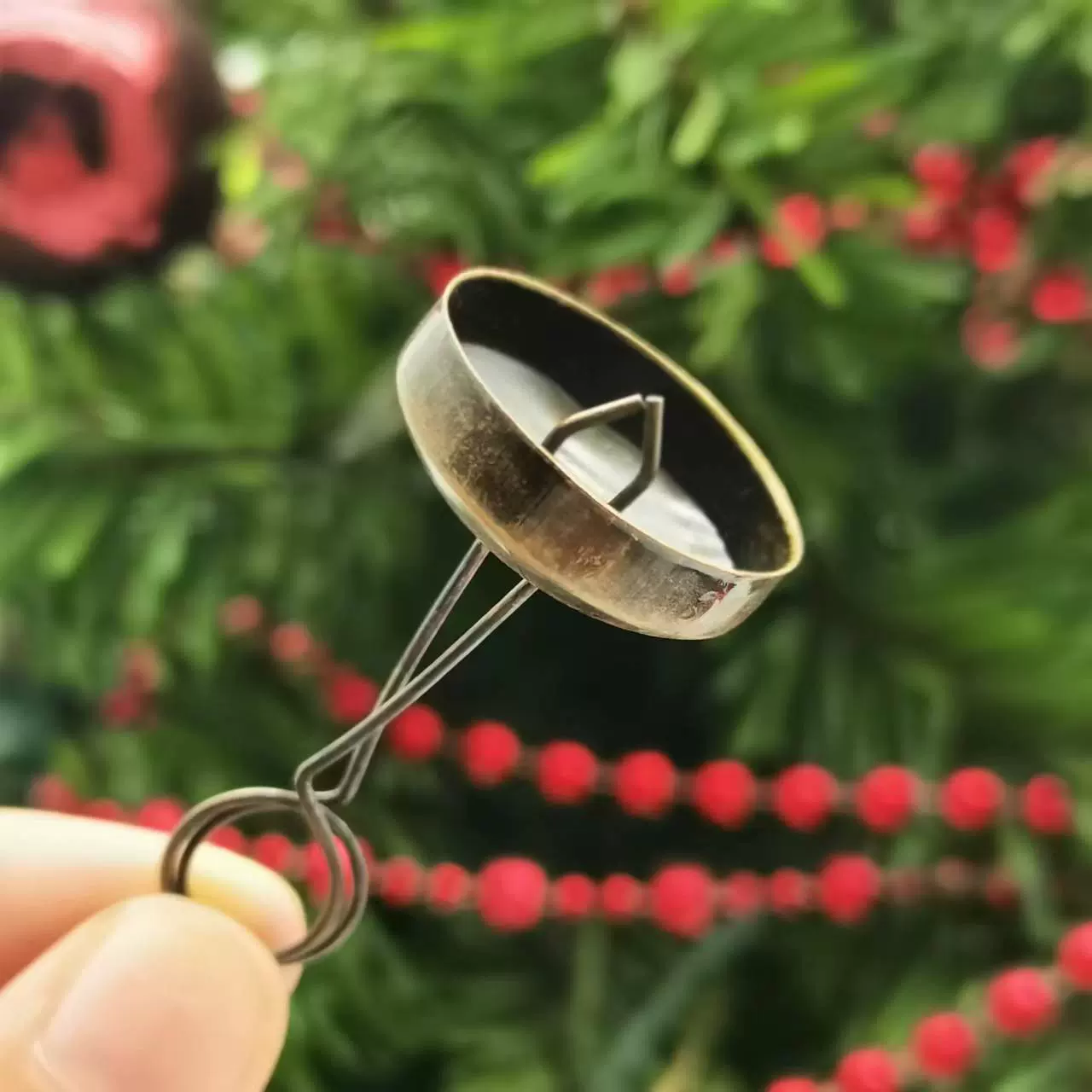 2023新品圣诞节装饰球盖子圣诞球金属帽盖五金弹弓帽卡铁盖工艺品