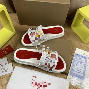 �T�ƽ����ЬŮ�ļ��¿�Ӣ���L�r���⴩����һ����Ь��H��