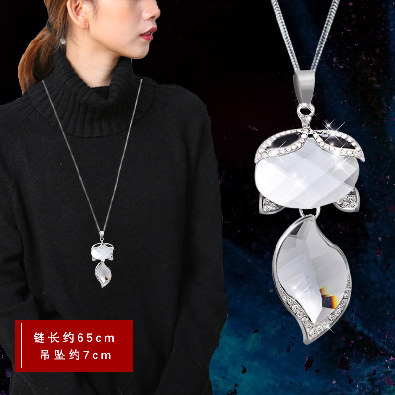 Otoño e invierno ligero estilo de lujo suéter Cadena de alto grado de las mujeres todo partido largo borla collar perla colgante accesorios al por mayor