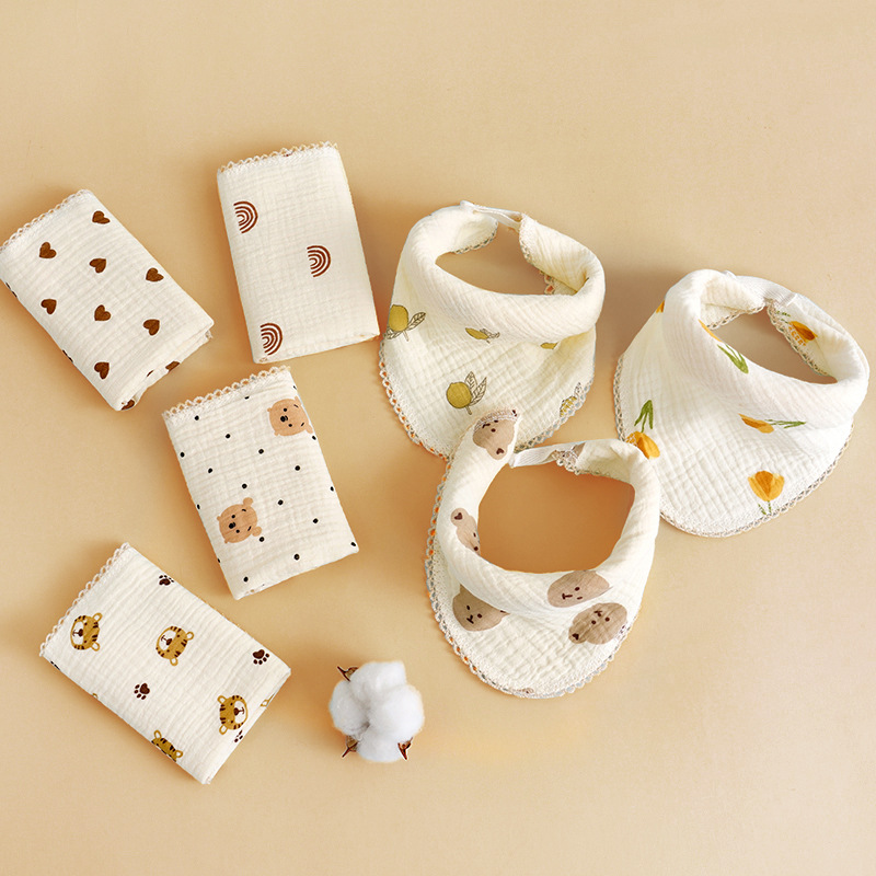 Cartoon Bibs for Children, Baby Anti-Spit-Up Gauze Bibs, Cotton Gauze Edge-Wrapped Waterproof Bibs