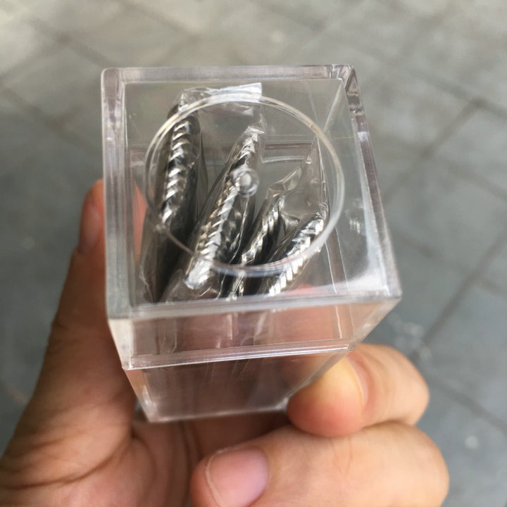 Pieza de cuello de gama alta 40 piezas, collar de acero inoxidable, pieza de cuello en caja, pieza de cuello ventas directas de fábrica