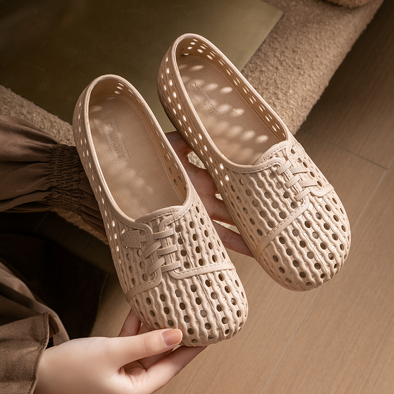 Hole Shoes Women's Outer Wear Summer Hollow Breathable Thick Bottom Soft Bottom Nurses' Shoes Casual Beach New Style Baotou Sandals