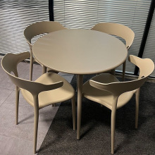 休闲桌椅组合休息区阳台奶茶店咖啡厅露天室圆桌洽谈户外外摆