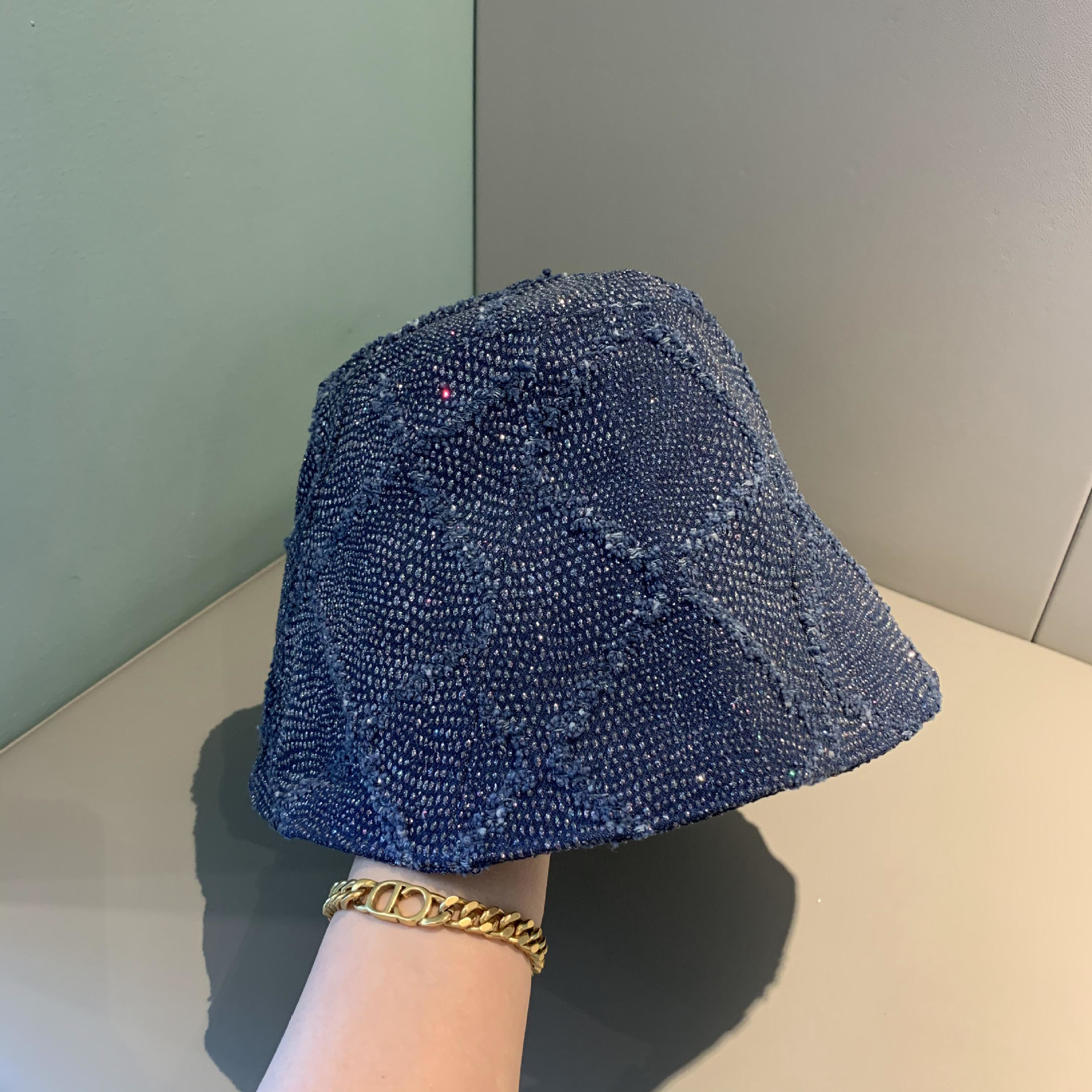 Women's Gender Basic, Vintage Style Style Wide Eaves Rim Women's Basic Vintage Style Lingge Wide Eaves Bucket Hat