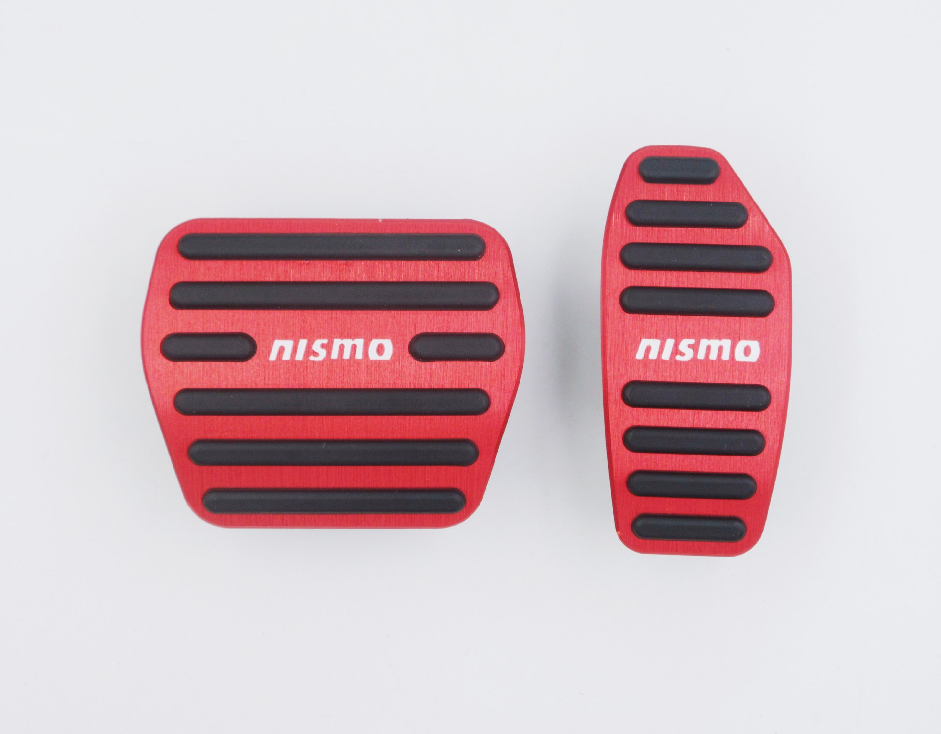 Applicable to: new Qashqai, Teana, Qijun accelerator brake pedal