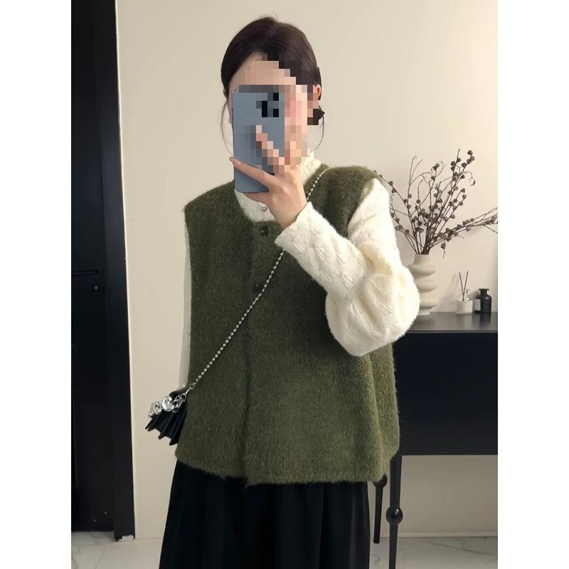 大きいサイズの太った女性のためのスリーピーススーツ、春のニットベスト、ニッチボトムシャツ、スカート|undefined