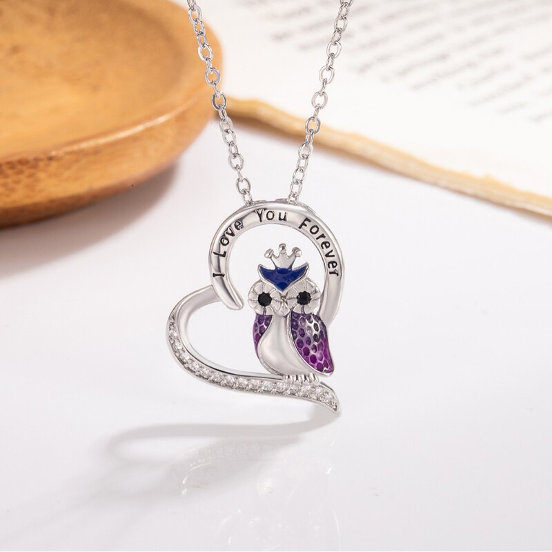 European and American Cross-Border Owl Pendant with Diamonds Exudes Youthful Charm, Featuring a High-End Design, Animal Moon-Shaped Necklace, Fashionable European and American Cross-Border Owl Pendant with Diamonds Exudes Youthful Charm, Featuring a High-End Design, Animal Moon-Shaped Necklace, Fashionable