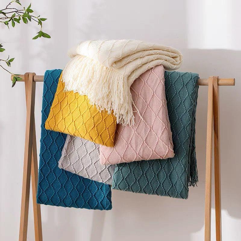 Sofa Blanket Retro Diamond Knit Woolen Throw Rug Bed End Cover Manufacturer Wholesale Bed End Throw Cover