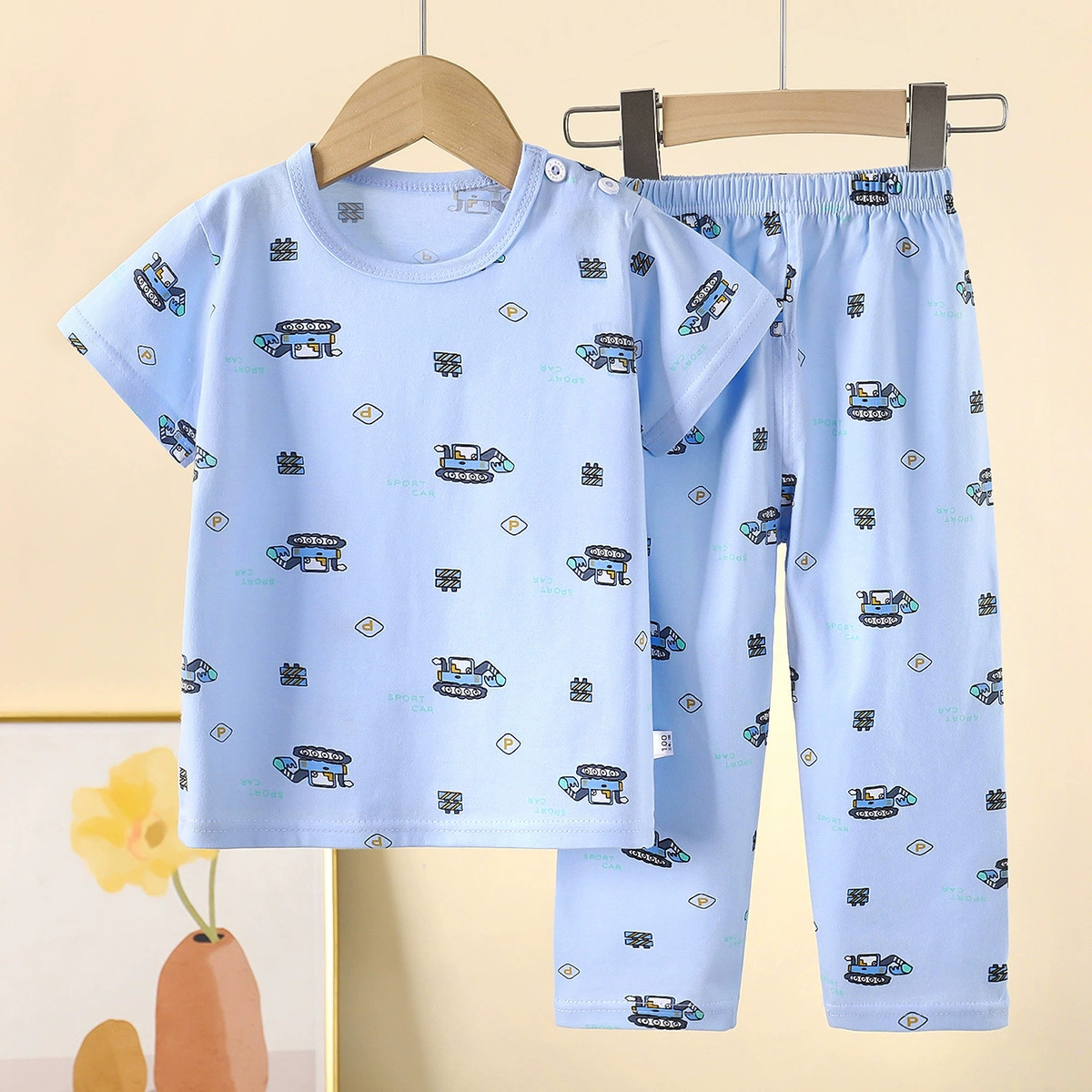 Летний хлопковый костюм с коротким рукавом для мальчика и пижама для девочки оптом
