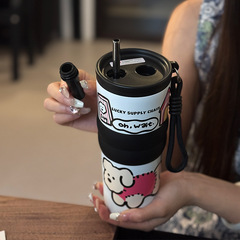 シンプルなウォーターカップ、ポータブルコーヒーカップ、車載用大容量ストローカップ、高価値魔法瓶カップ、セラミックライナーアイスカップ