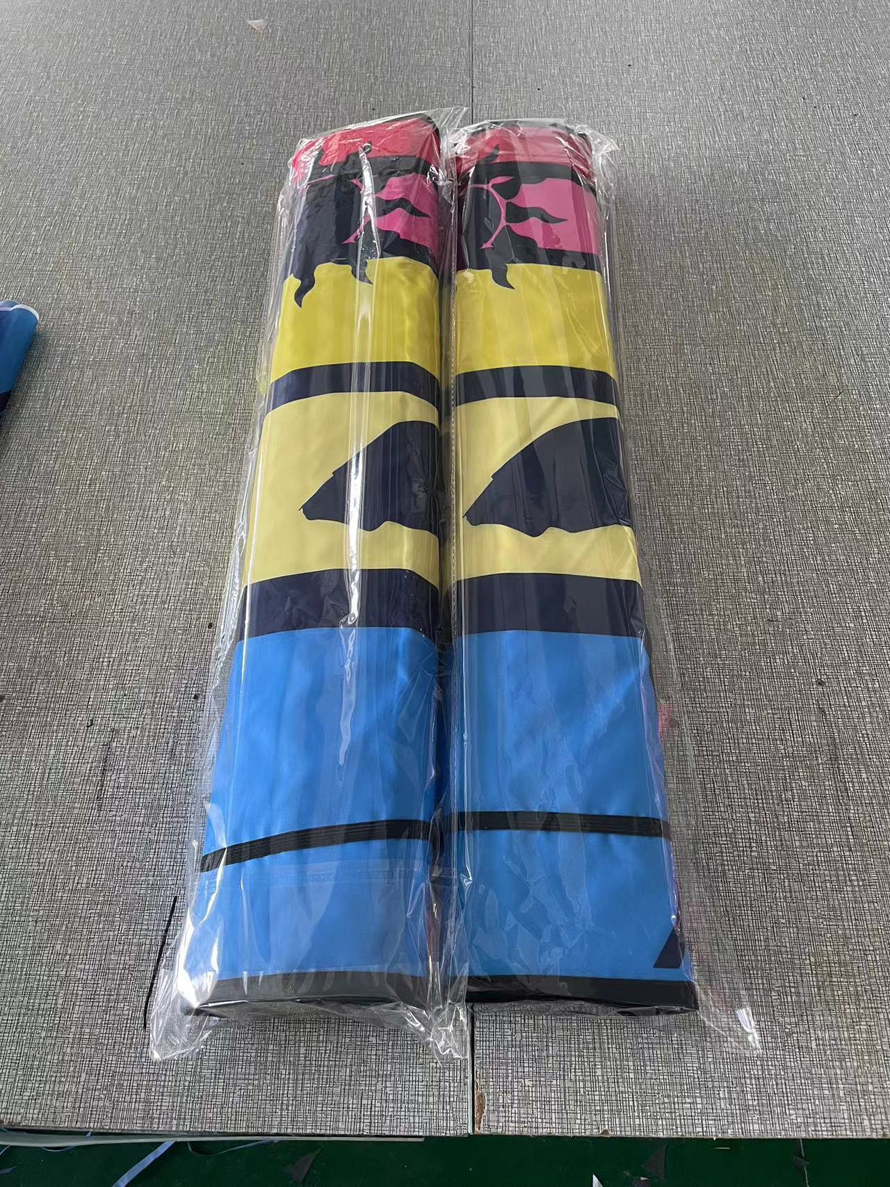 Thickened aluminum film car front sunshade for hatchbacks, specialized for sun protection, heat insulation, and rain protection