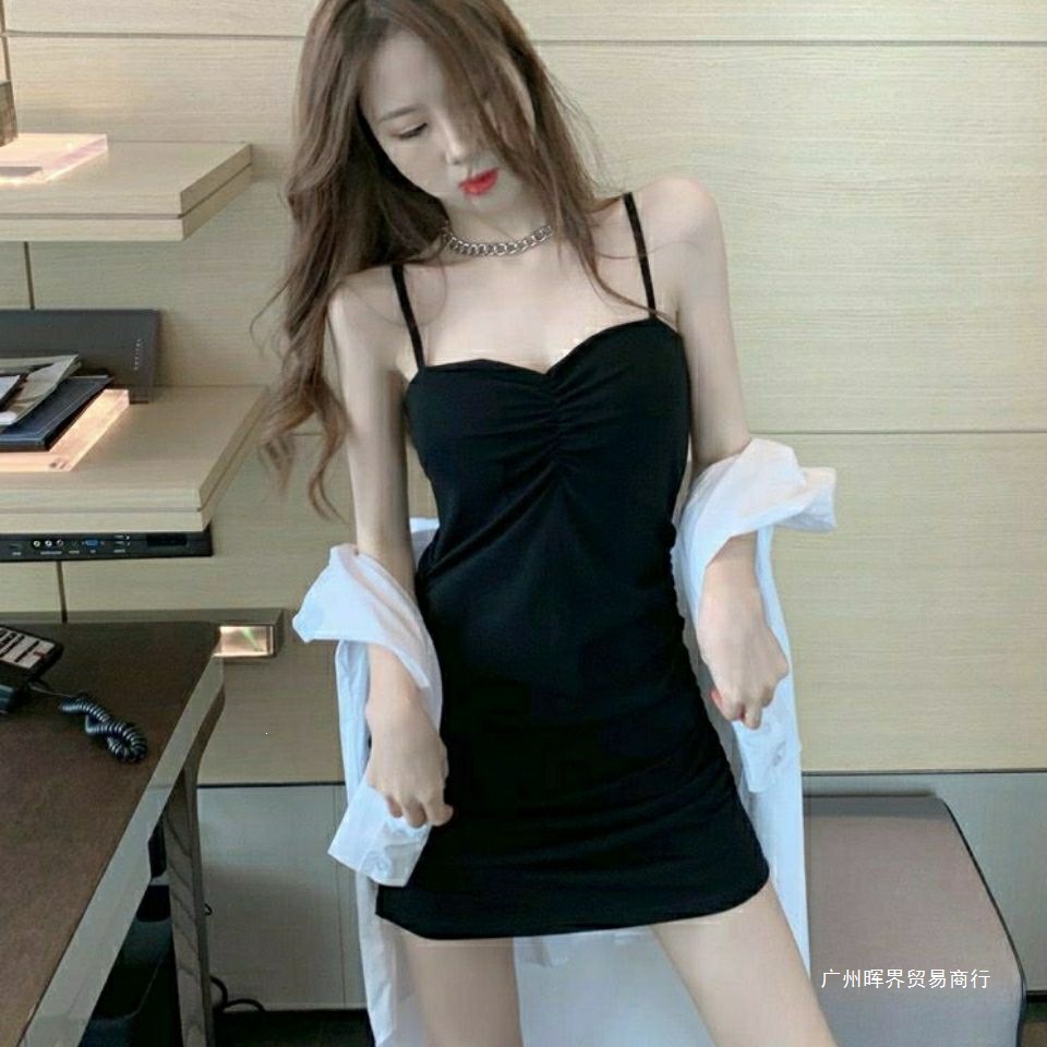 韩系新款吊带裙夏季黑色气质性感露肩修身显瘦弹力紧身连衣裙子潮