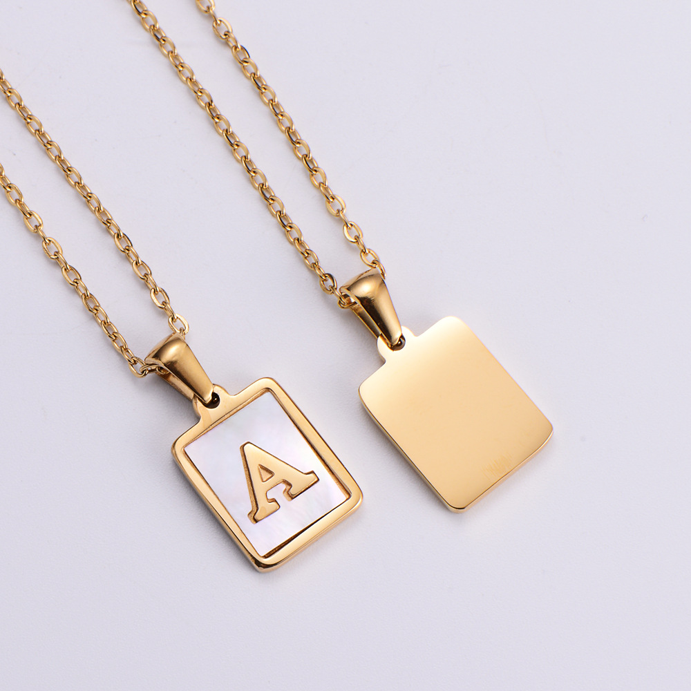 304 Stainless Steel 18K Gold Plated Simple Style Plating Letter Shell Pendant Necklace display picture 2