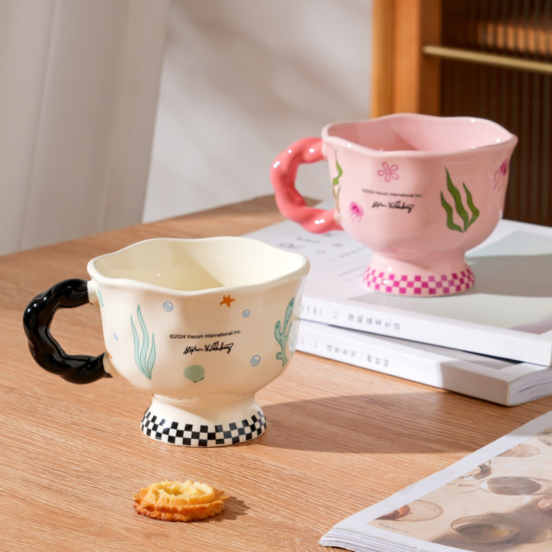 Tazas de cerámica SpongeBob, tazas de pie alto, tazas lindas, tazas de agua para parejas, tazas de café para niños, tazas de leche