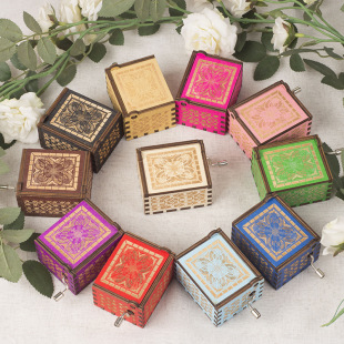 Sky City Music Box Wooden Hand Crank Music Box Harry Potter Merry Christmas to Alice Solid Wood
