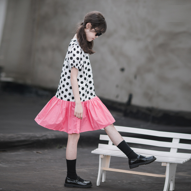 Vestido de niña para el verano 2024, nuevo estilo, para niñas grandes, de algodón puro, estilo princesa, moderno y elegante, con diseño de patchwork, de manga corta, para el verano.