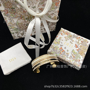 D���¿�ڰ׬m�ŷ����ĸ����͹��_�����C�W���r�г���Ů�֭h