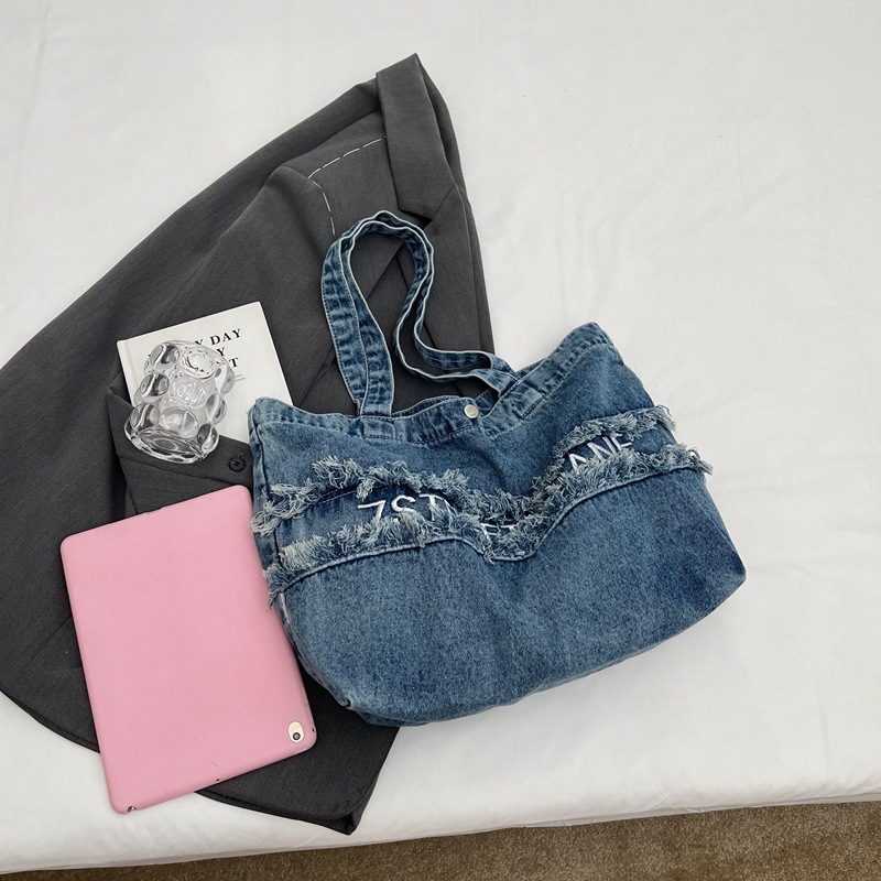 Bolso de mezclilla casual de gran capacidad para mujer 2024 nuevo bolso de clase para estudiantes universitarios bolso de hombro de cercanías bolso Tote marea