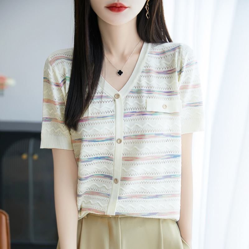 夏季新款25年条纹V领显瘦设计感小香风短袖针织衫女气质减龄上衣