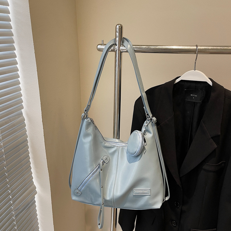 Bolsos estilo coreano bolso de axila de viento perezoso 2025 nuevo bolso de alta capacidad bolso de hombro ancho bolso casual de un solo hombro