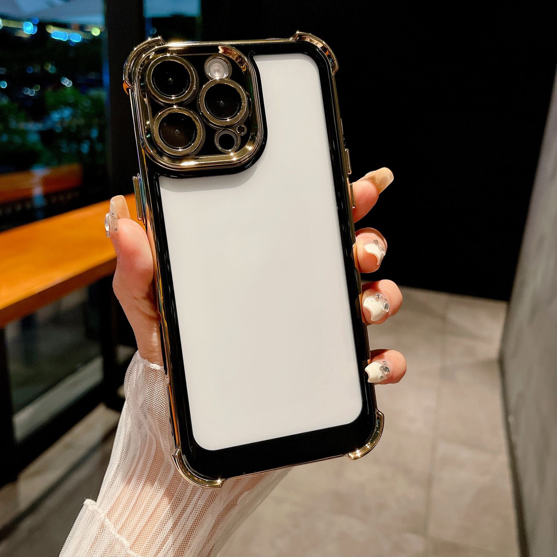 Aplicable para iphone17Promax caso de teléfono celular galvanizado de dos colores a prueba de caídas espaciales manzana 15 cubierta de sensación de alto nivel