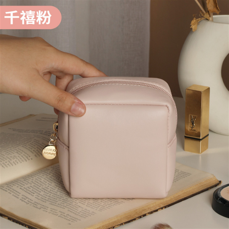 Simple PU leather travel cosmetic bag leather gift skin care storage bag leather square zipper pouch