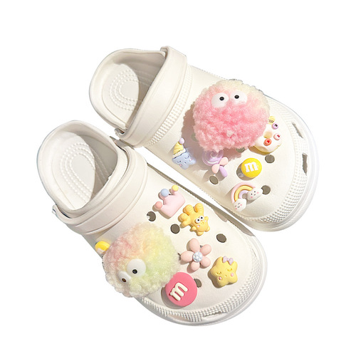 Cute plush ball clogs accessories shoe flower cross decorative buckle accessories shoe buckle three-dimensional