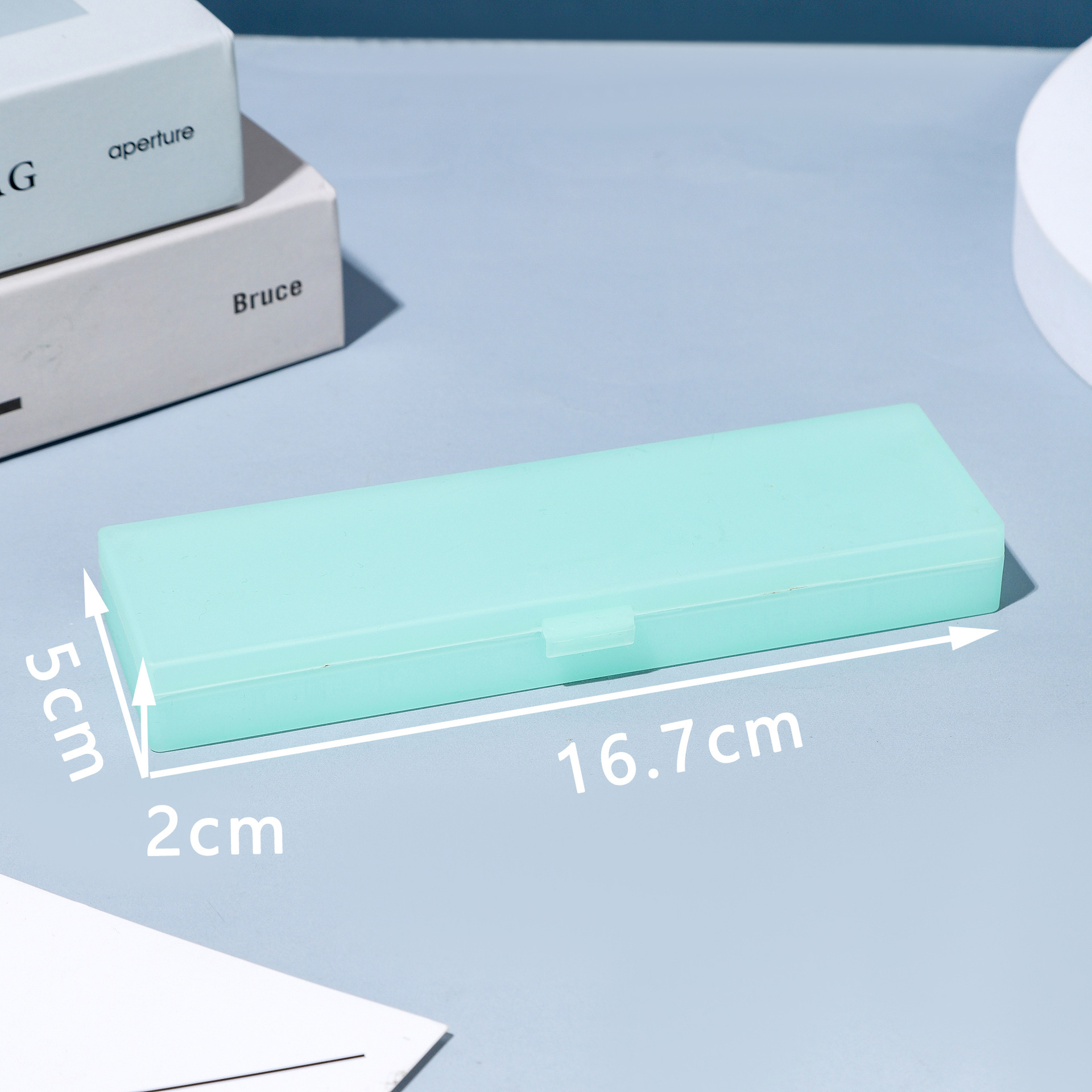 Macaron estuche de lápices portátil multifuncional caja de almacenamiento para estudiantes simple portátil para estudiantes al por mayor