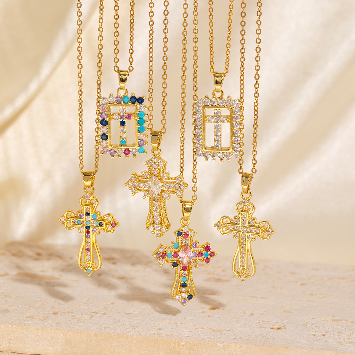 Copper Plating Cross Pendant Necklace display picture 1