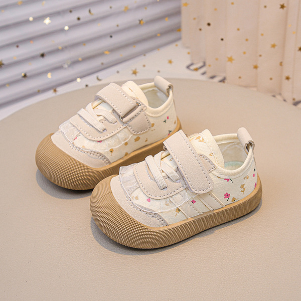 Children's breathable fashionable non-slip sneakers for early age