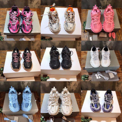莆田純正パリ紳士靴お父さん靴track3.0婦人靴厚底高さ増加レトロカップルスポーツランニングシューズ