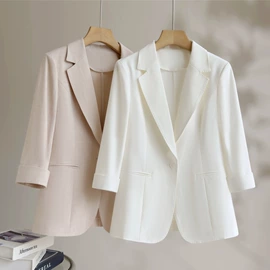 小西装;半身裙;女式衬衫