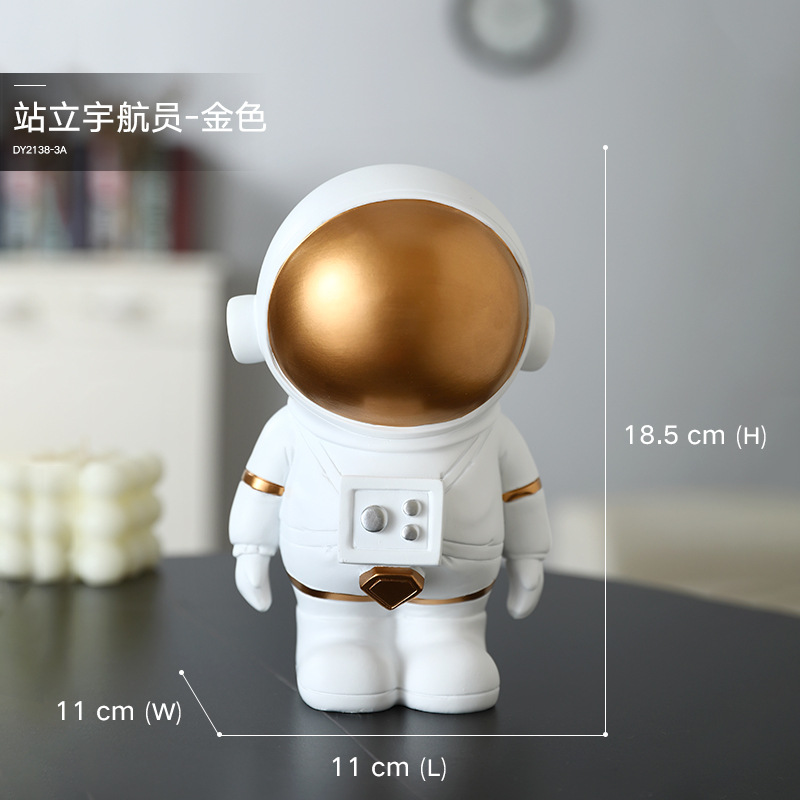 DY2138-3A- Standing astronaut-gold