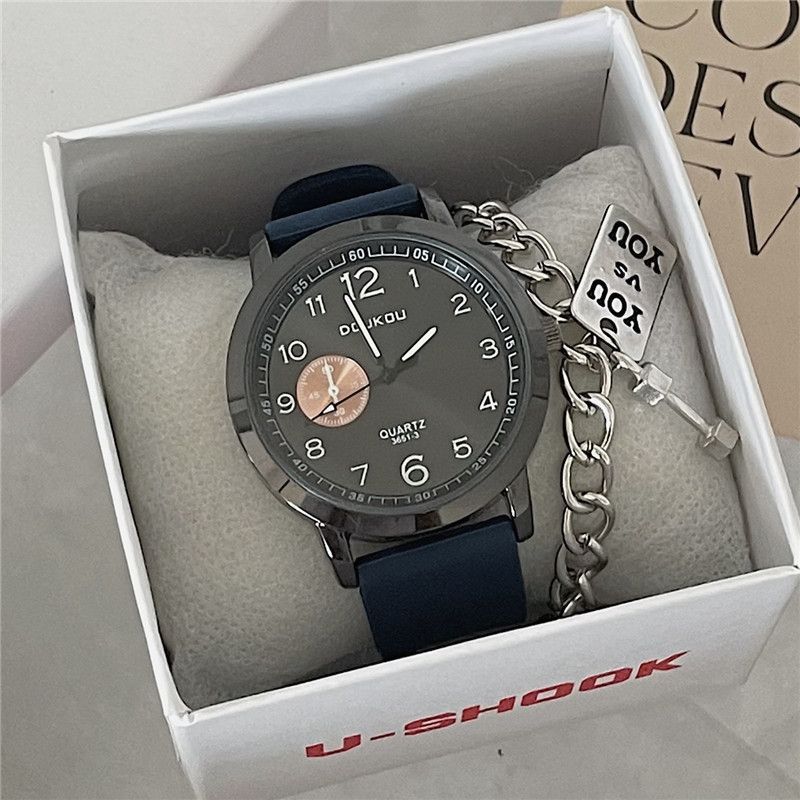 Trendy Cool Handsome Watch Men's and Women's High School Students Simple High-end Sense Fashion Sports All-match Exquisite Quartz Watch